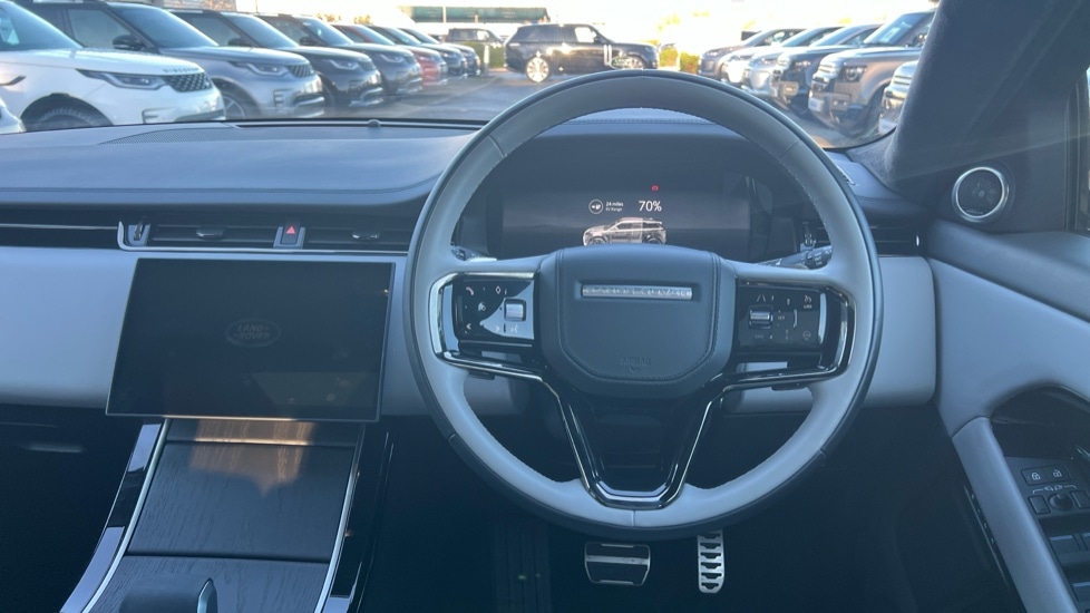 Used Land Rover Range Rover Evoque 2024 for sale - 76297601: Photo 15