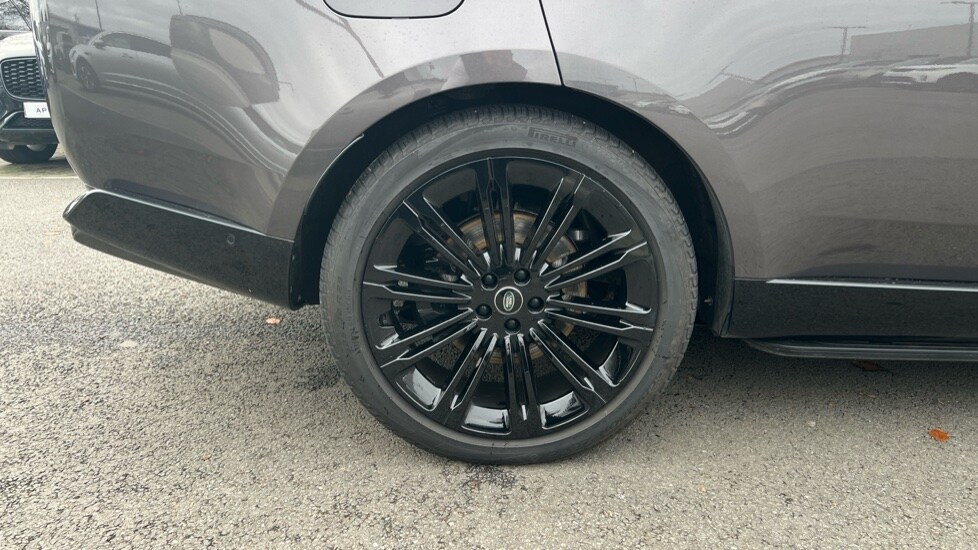 Used Land Rover Range Rover 2024 for sale - 76602986: Photo 32