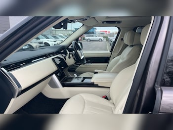 Used Land Rover Range Rover 2024 for sale - 76602986: Photo