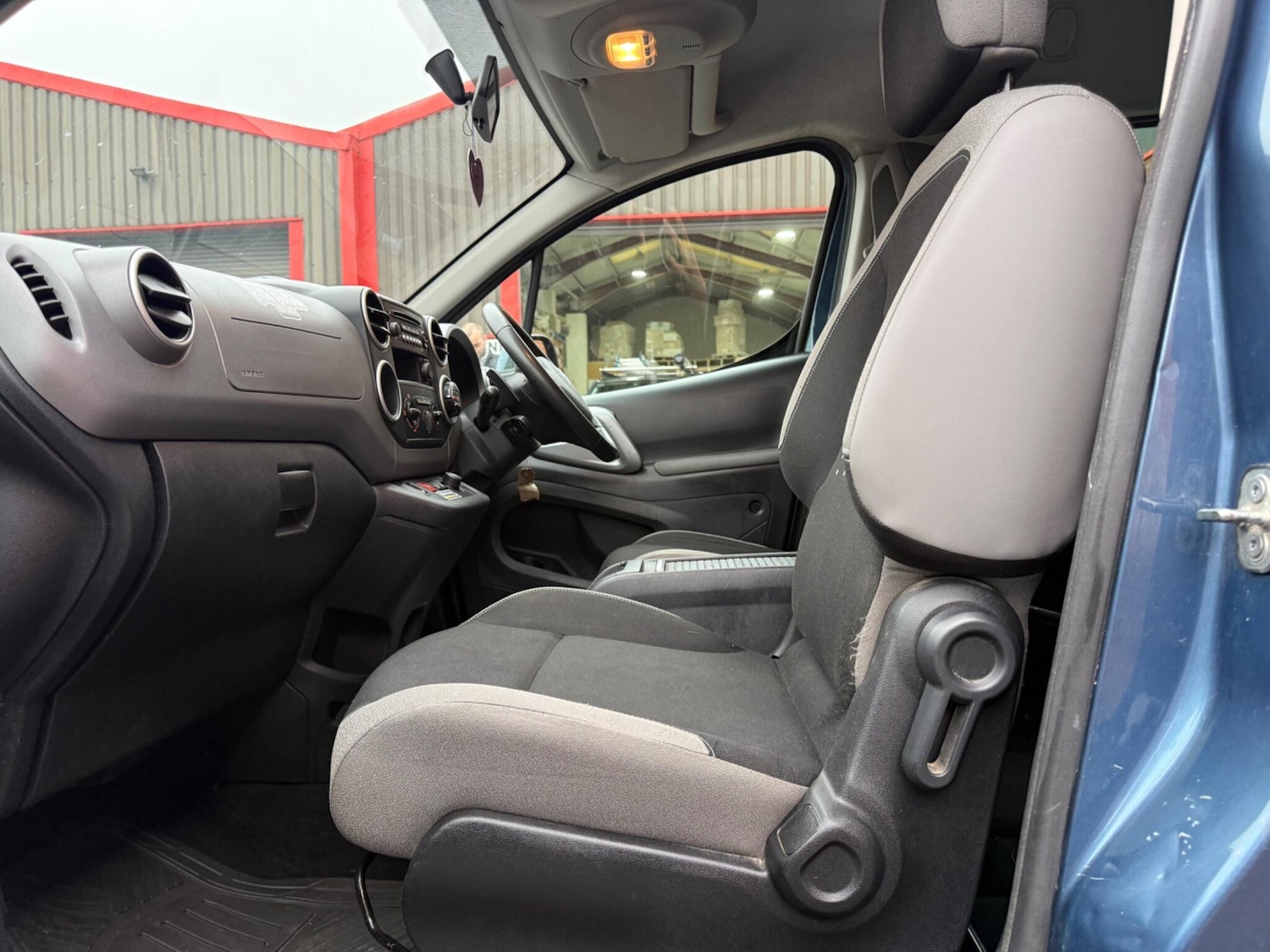 Used Citroen Berlingo 2016 for sale - 77509941: Photo 21