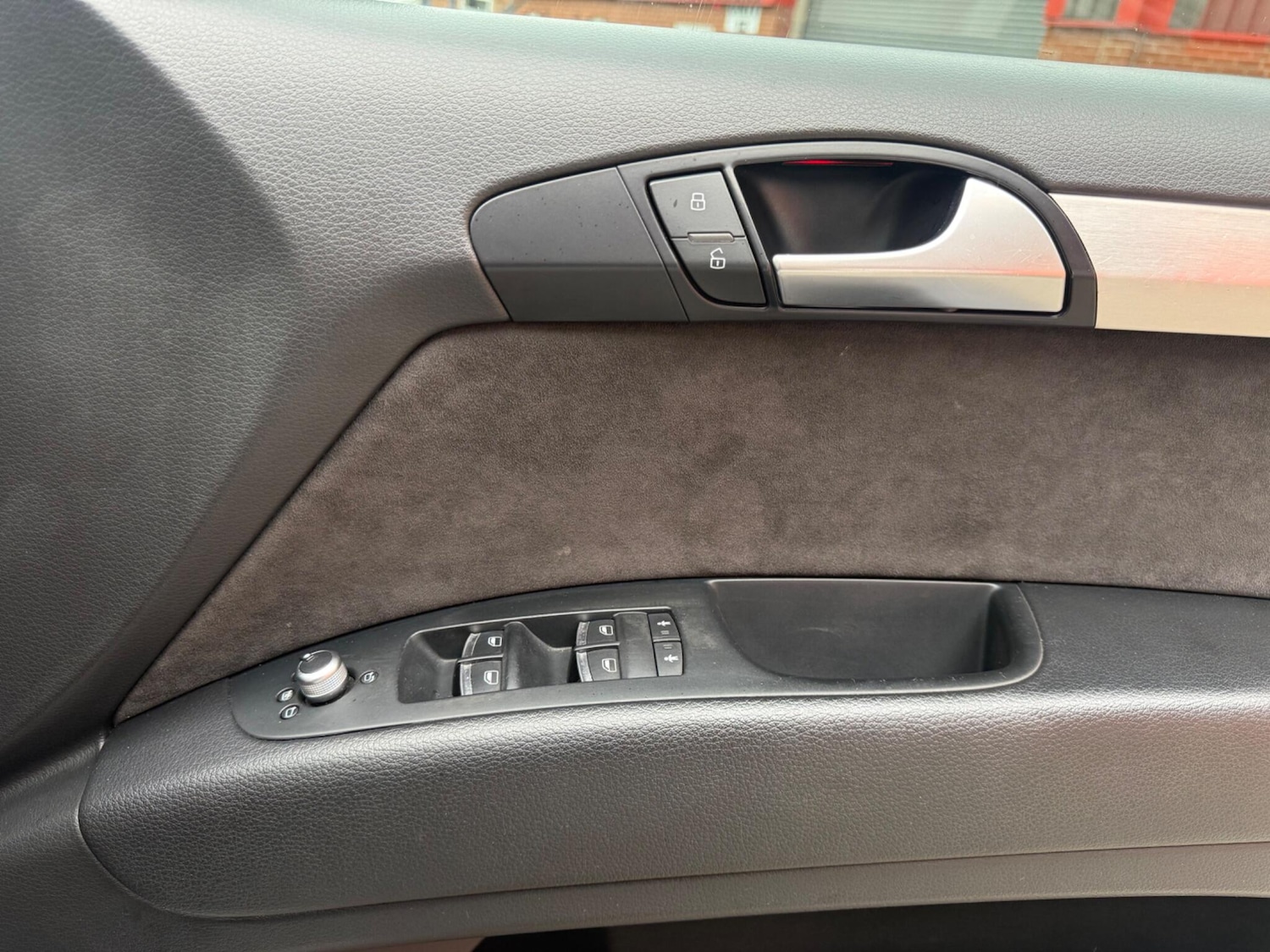 Used Audi Q7 2012 for sale - 78047636: Photo 11