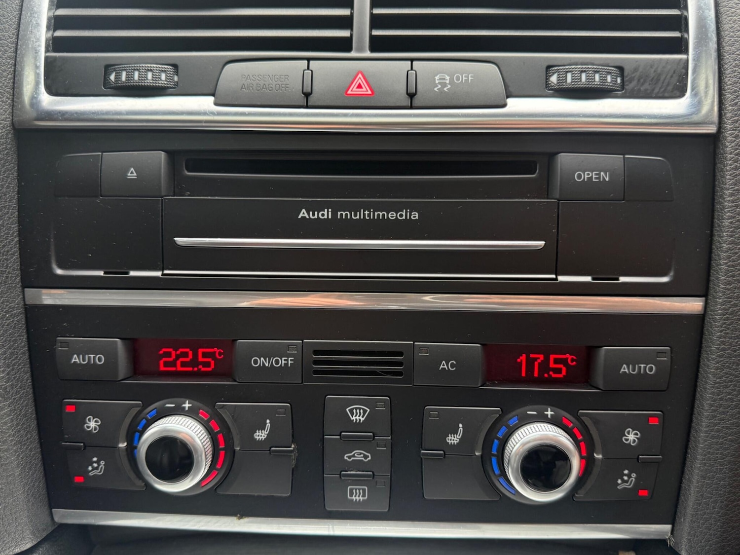 Used Audi Q7 2012 for sale - 78047636: Photo 22