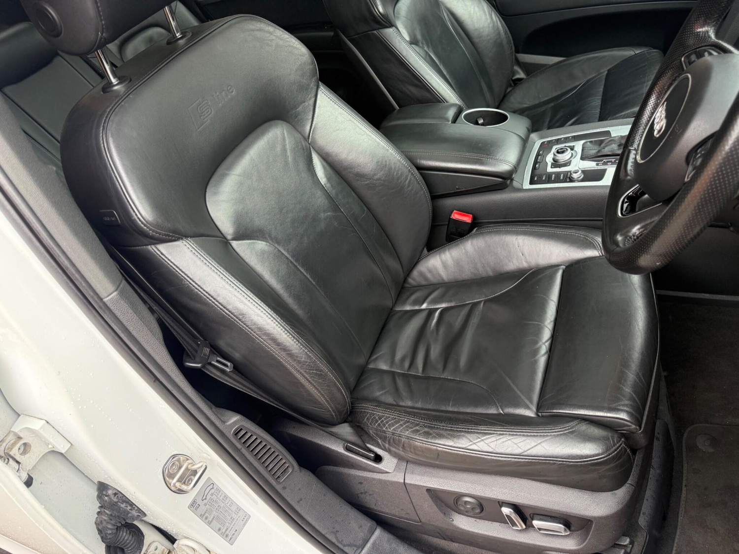 Used Audi Q7 2012 for sale - 78047636: Photo 31