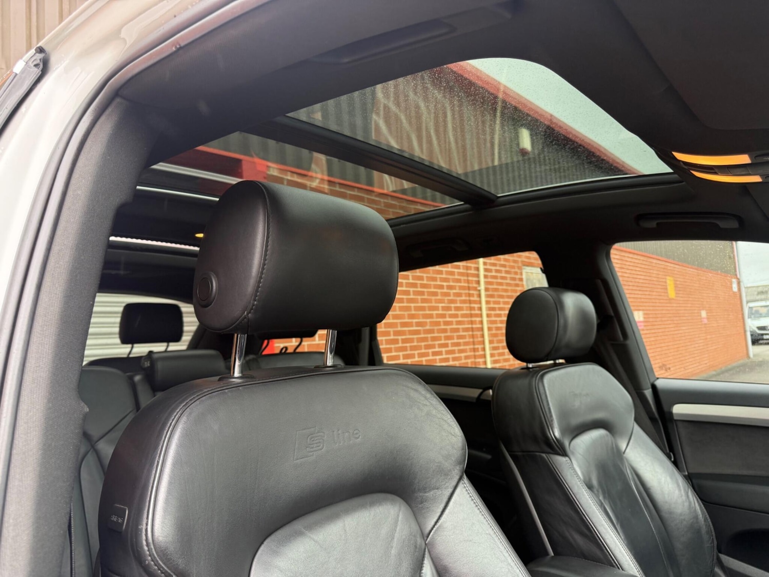 Used Audi Q7 2012 for sale - 78047636: Photo 32