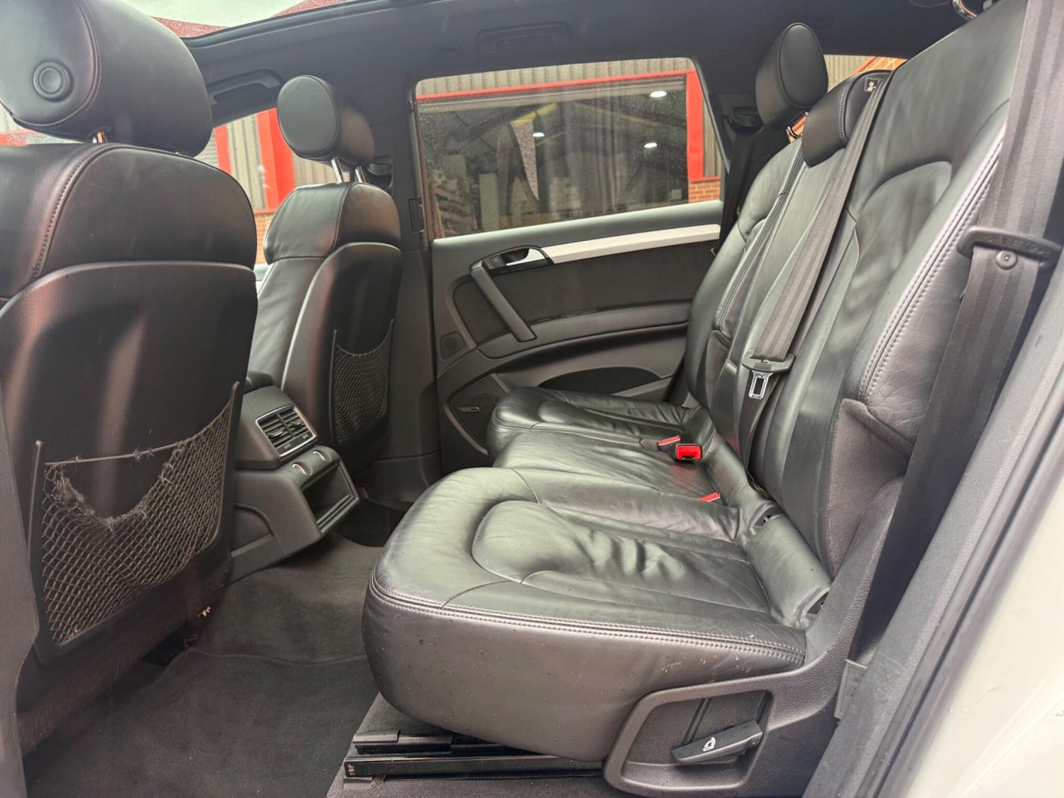 Used Audi Q7 2012 for sale - 78047636: Photo 37