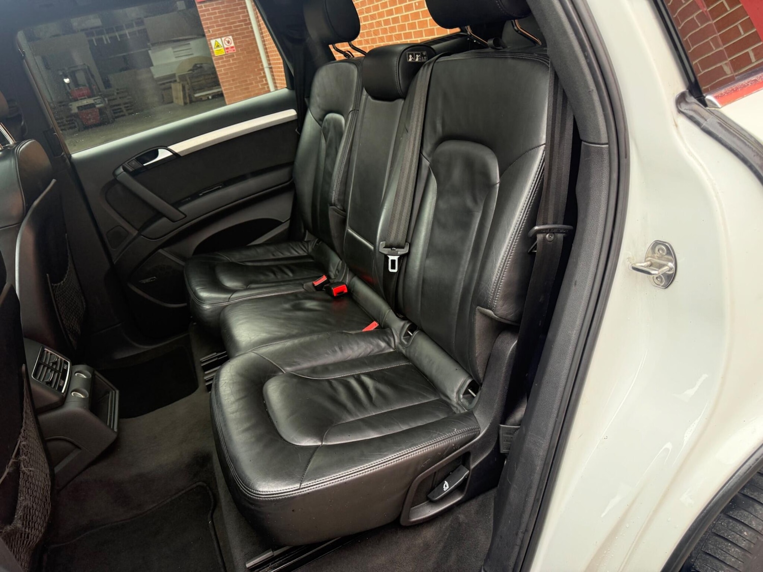 Used Audi Q7 2012 for sale - 78047636: Photo 38