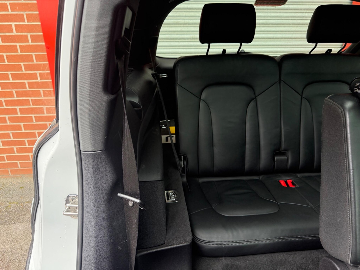 Used Audi Q7 2012 for sale - 78047636: Photo 47