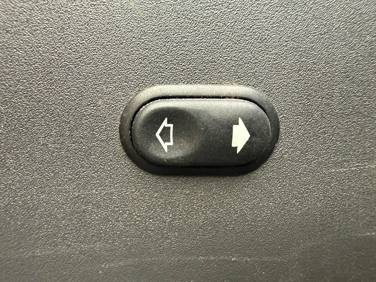 Used Volvo XC60 2015 for sale - 76993370: Photo 24