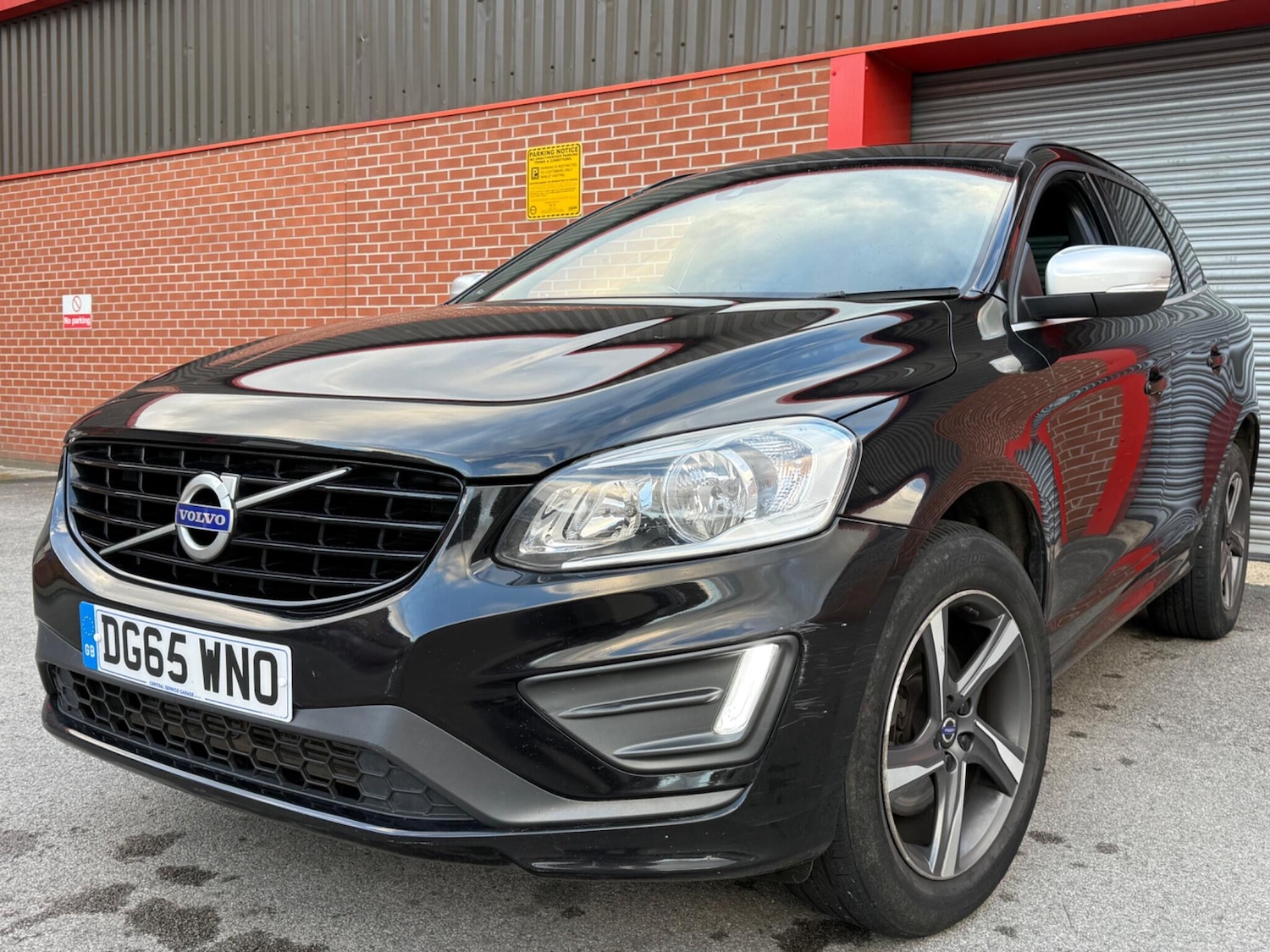 Used Volvo XC60 2015 for sale - 76993370: Photo 6
