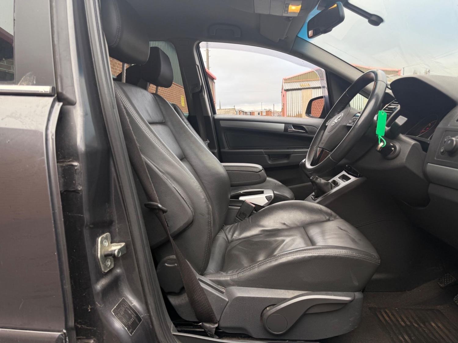 Used Vauxhall Zafira 2011 for sale - 77237663: Photo 21