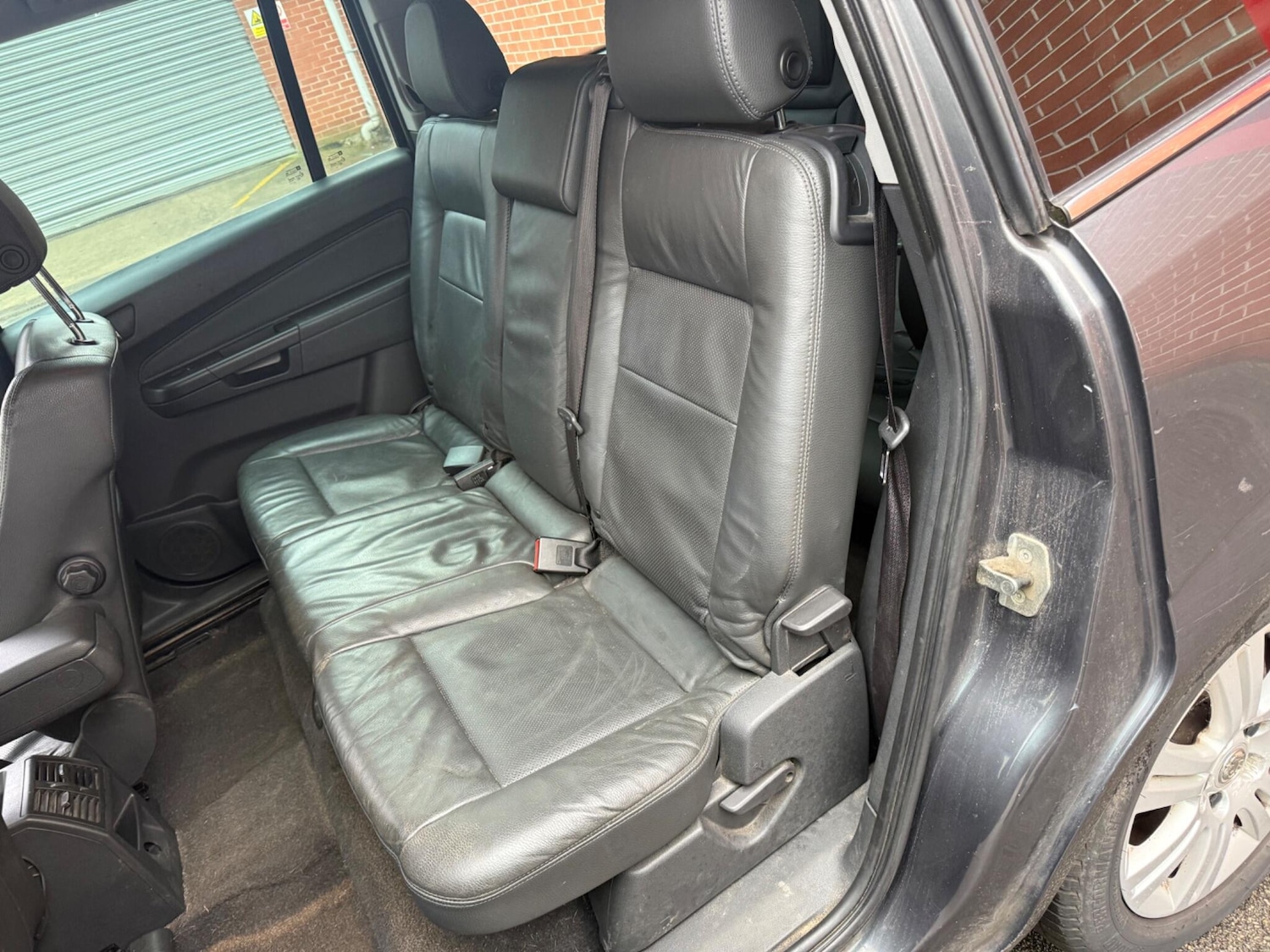 Used Vauxhall Zafira 2011 for sale - 77237663: Photo 26