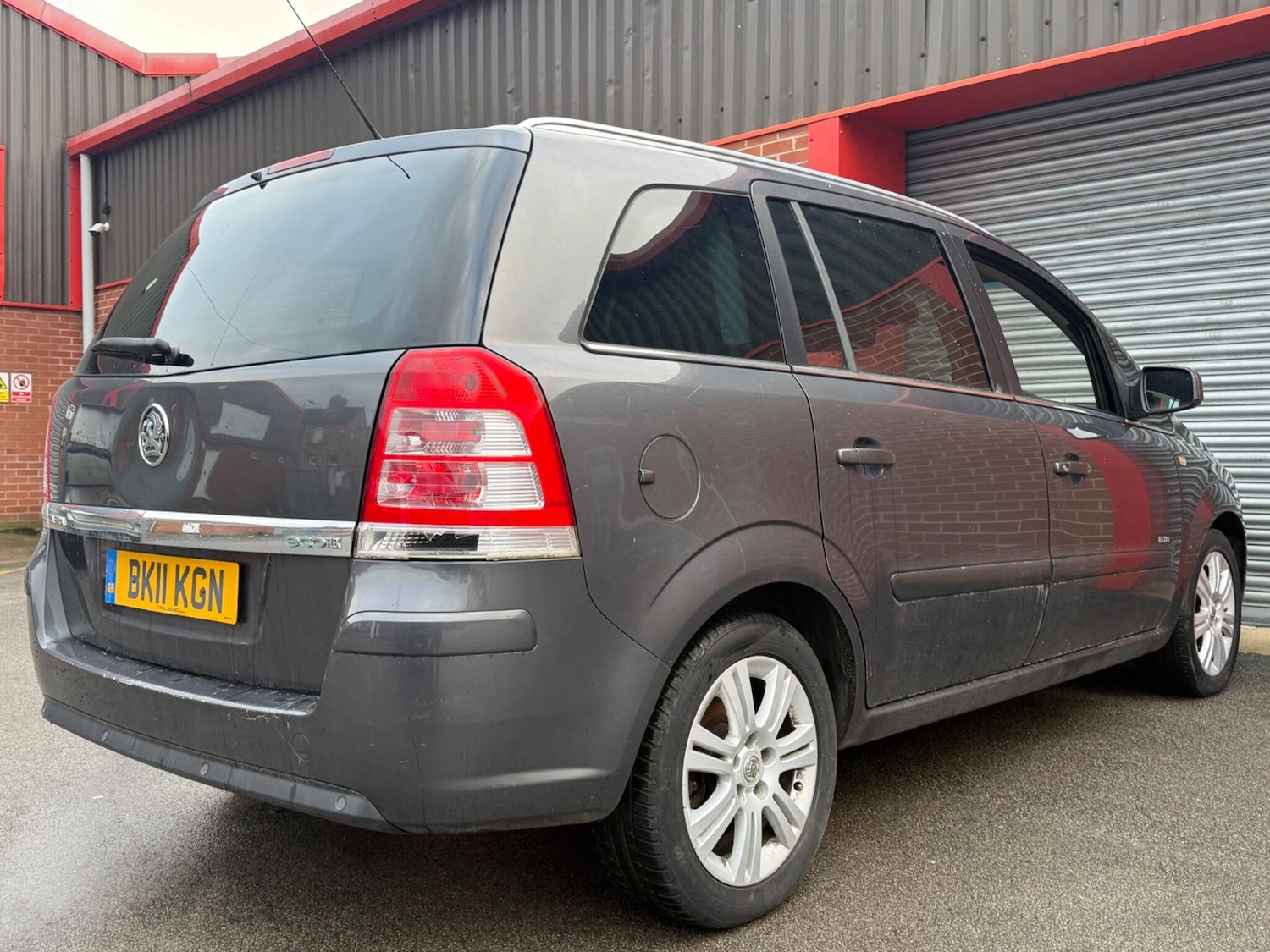 Used Vauxhall Zafira 2011 for sale - 77237663: Photo 37