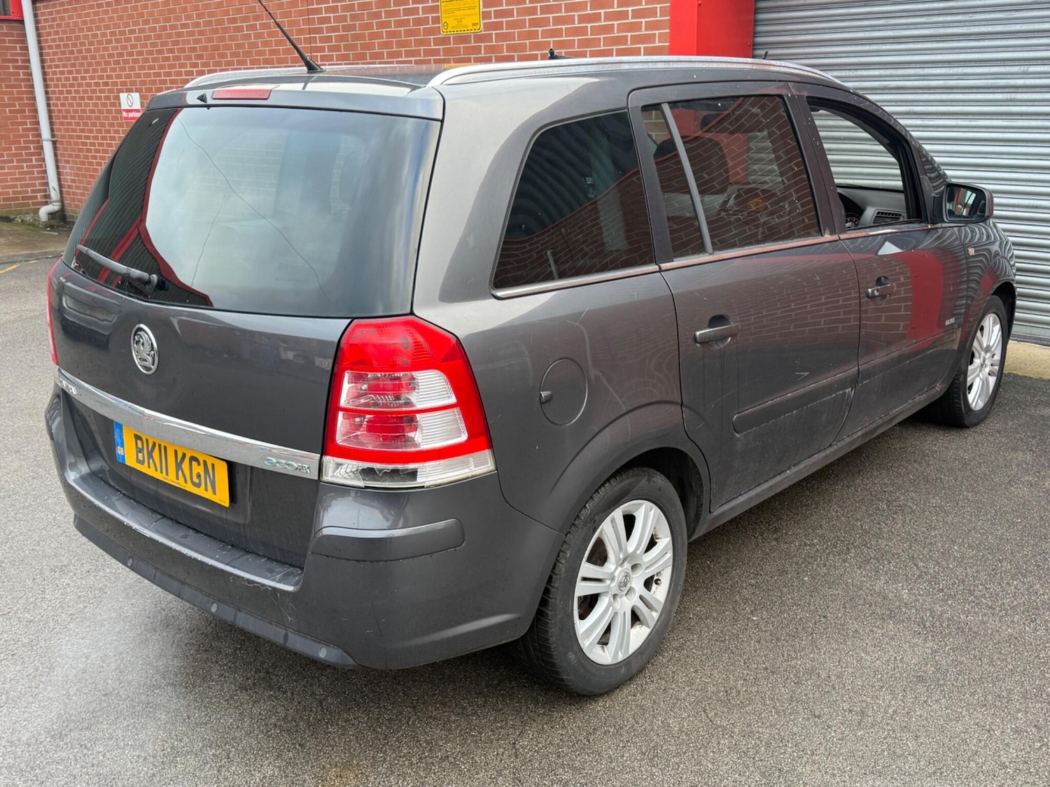 Used Vauxhall Zafira 2011 for sale - 77237663: Photo 38