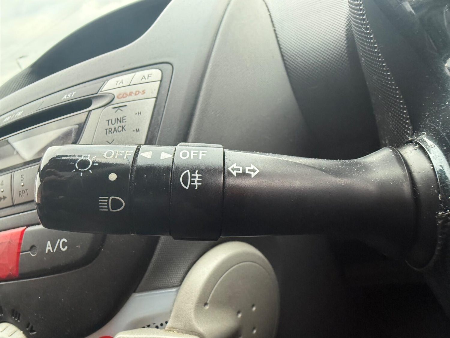 Used Toyota AYGO 2011 for sale - 76060942: Photo 13