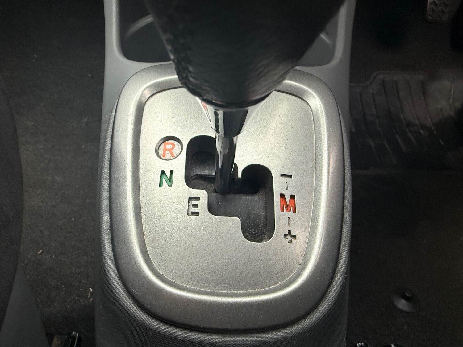 Used Toyota AYGO 2011 for sale - 76060942: Photo 15