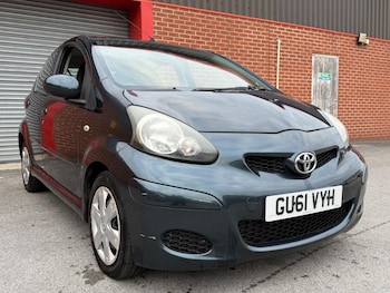 Used Toyota AYGO 2011 for sale - 76060942: Photo