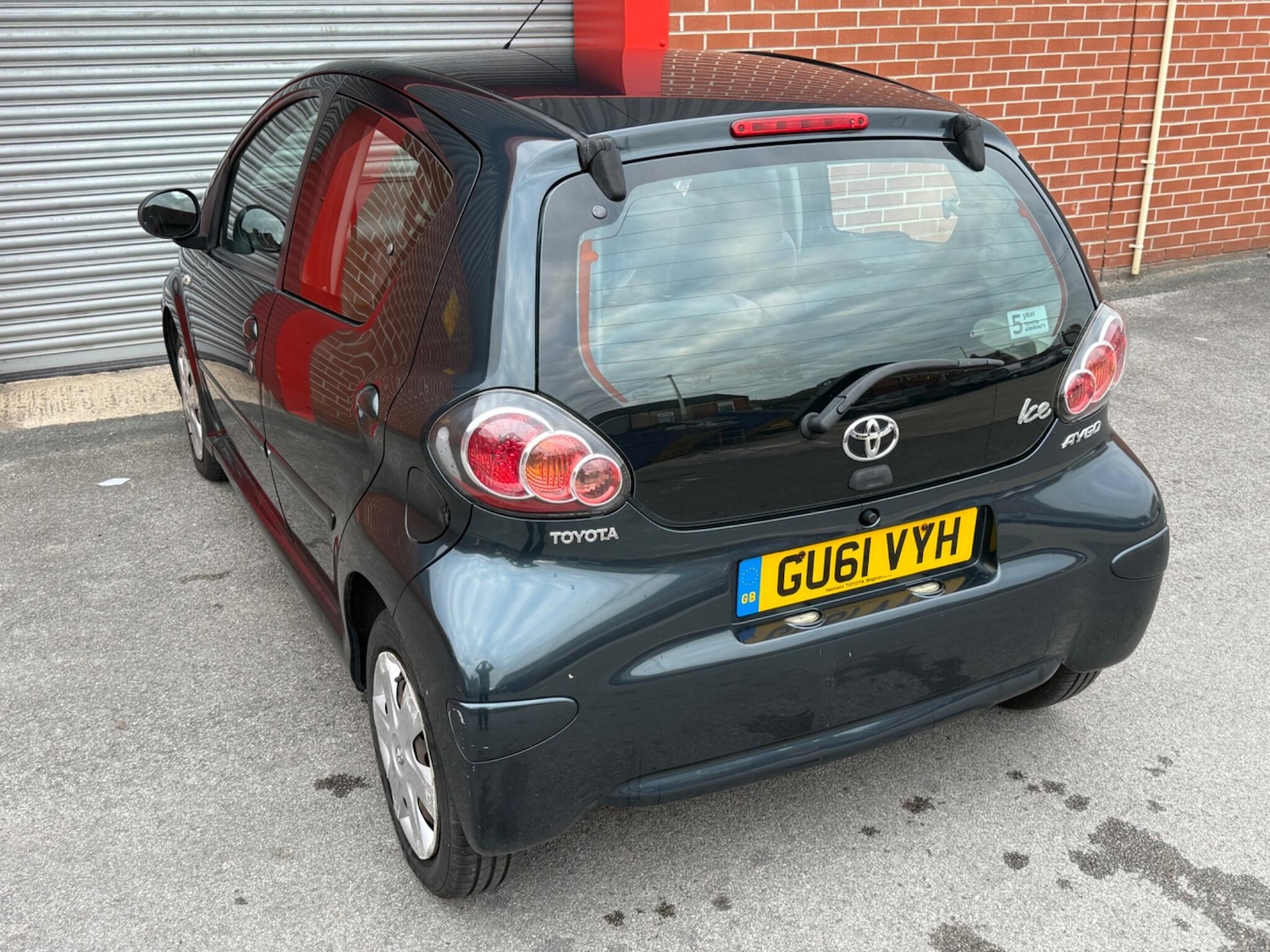 Used Toyota AYGO 2011 for sale - 76060942: Photo 28