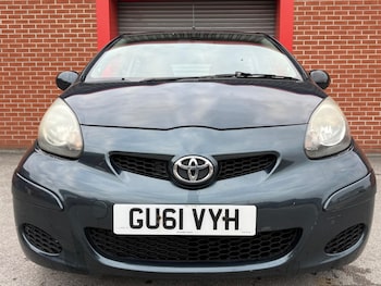 Used Toyota AYGO 2011 for sale - 76060942: Photo