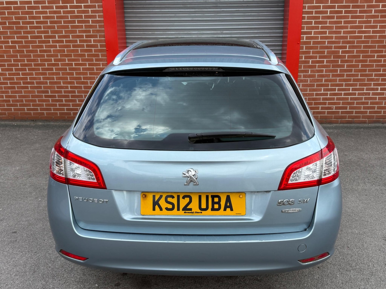 Vehicle 27