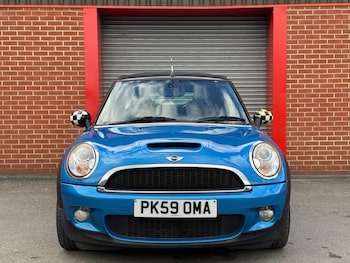 Used MINI Convertible 2009 for sale - 75981740: Photo