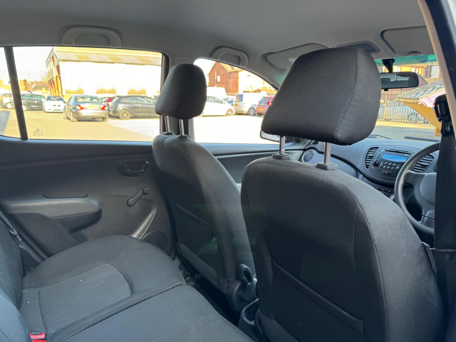 Used Hyundai i10 2013 for sale - 76987724: Photo 17