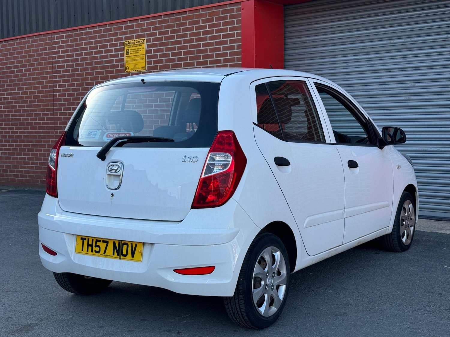 Used Hyundai i10 2013 for sale - 76987724: Photo 28