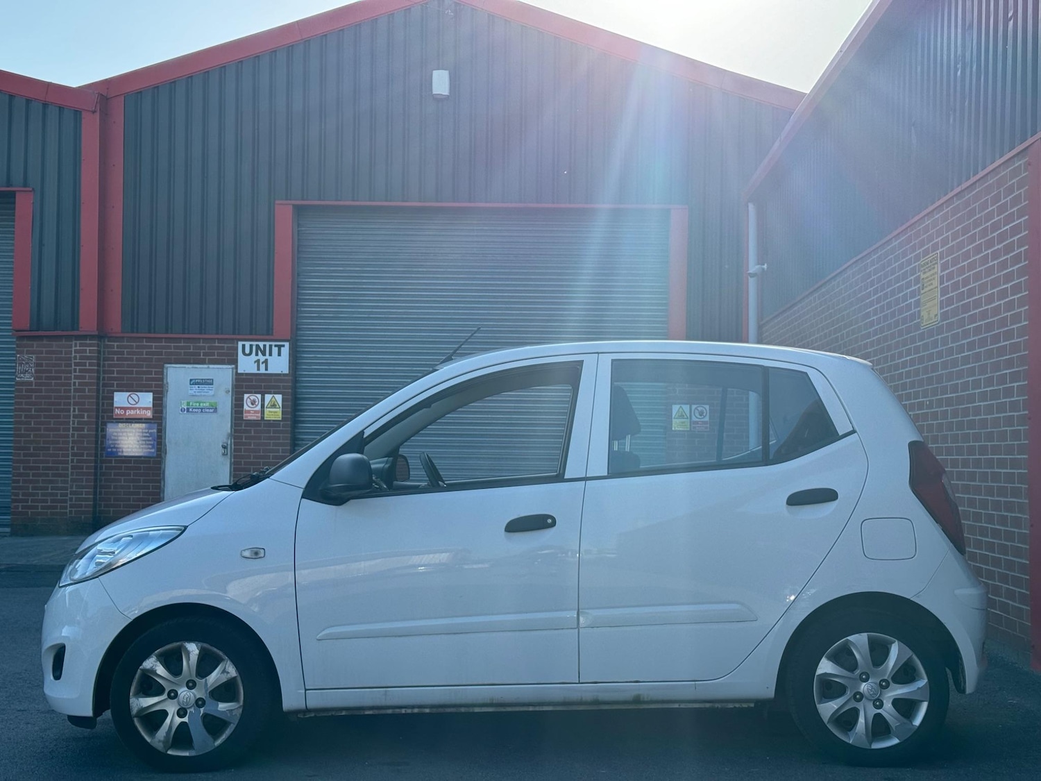 Used Hyundai i10 2013 for sale - 76987724: Photo 7