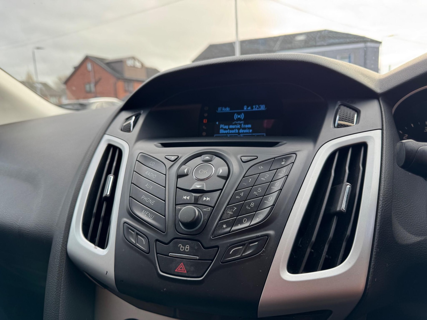 Used Ford Focus 2012 for sale - 76562451: Photo 16