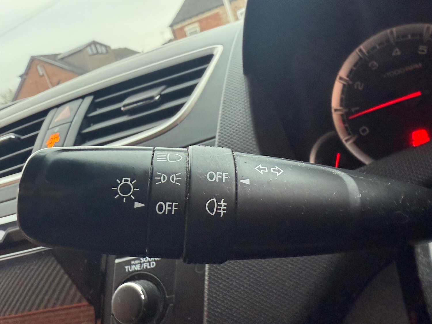 Used Suzuki Swift 2010 for sale - 77794175: Photo 13