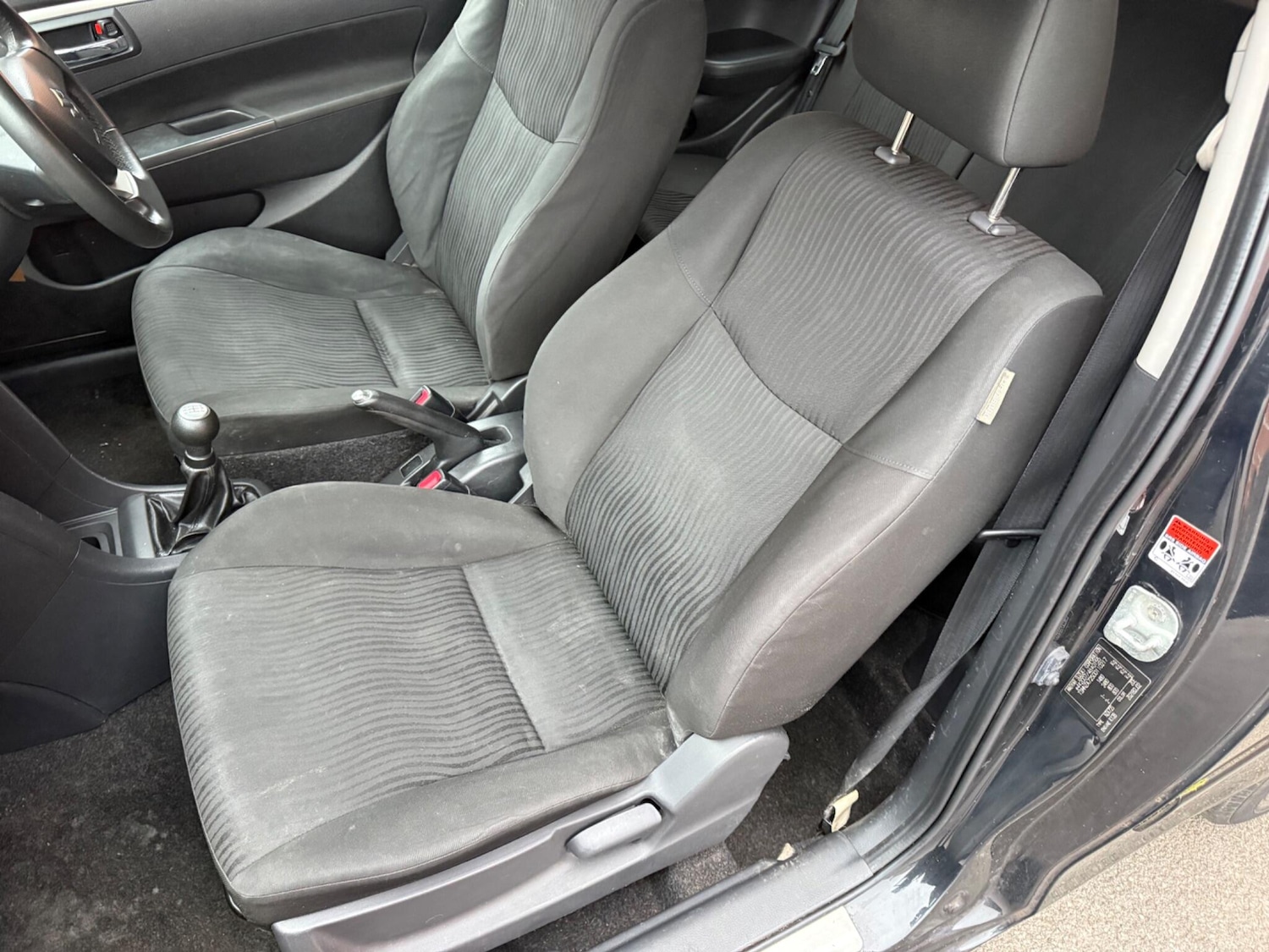 Used Suzuki Swift 2010 for sale - 77794175: Photo 21