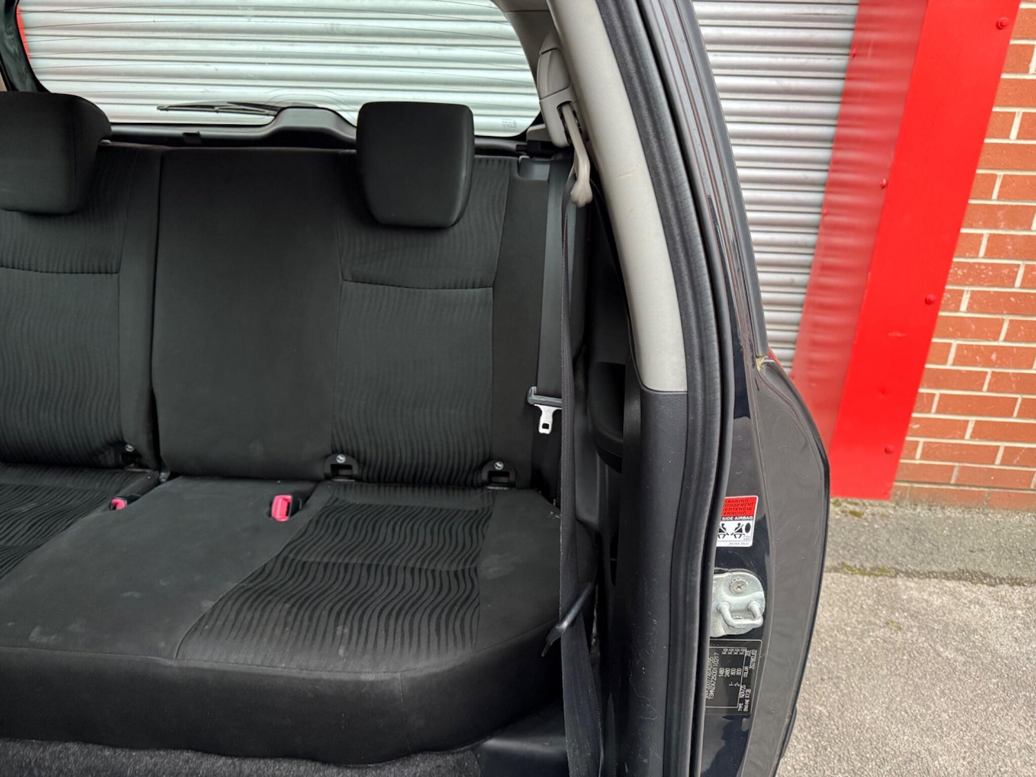 Used Suzuki Swift 2010 for sale - 77794175: Photo 23