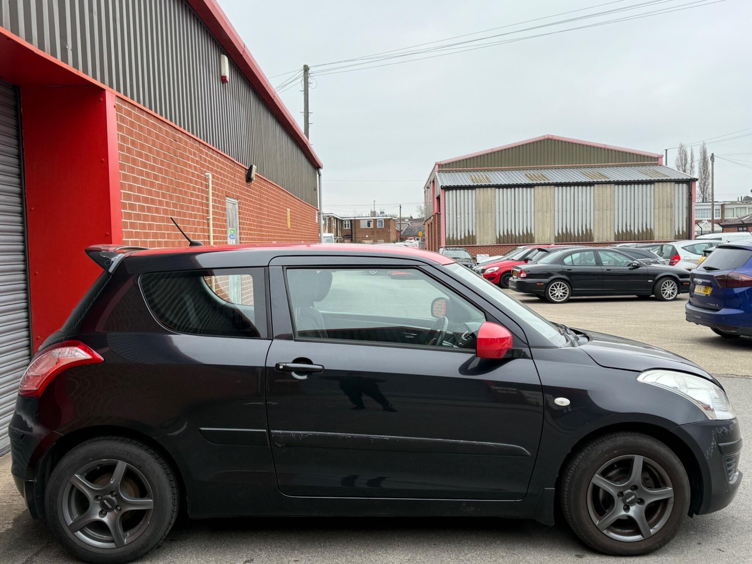 Used Suzuki Swift 2010 for sale - 77794175: Photo 8