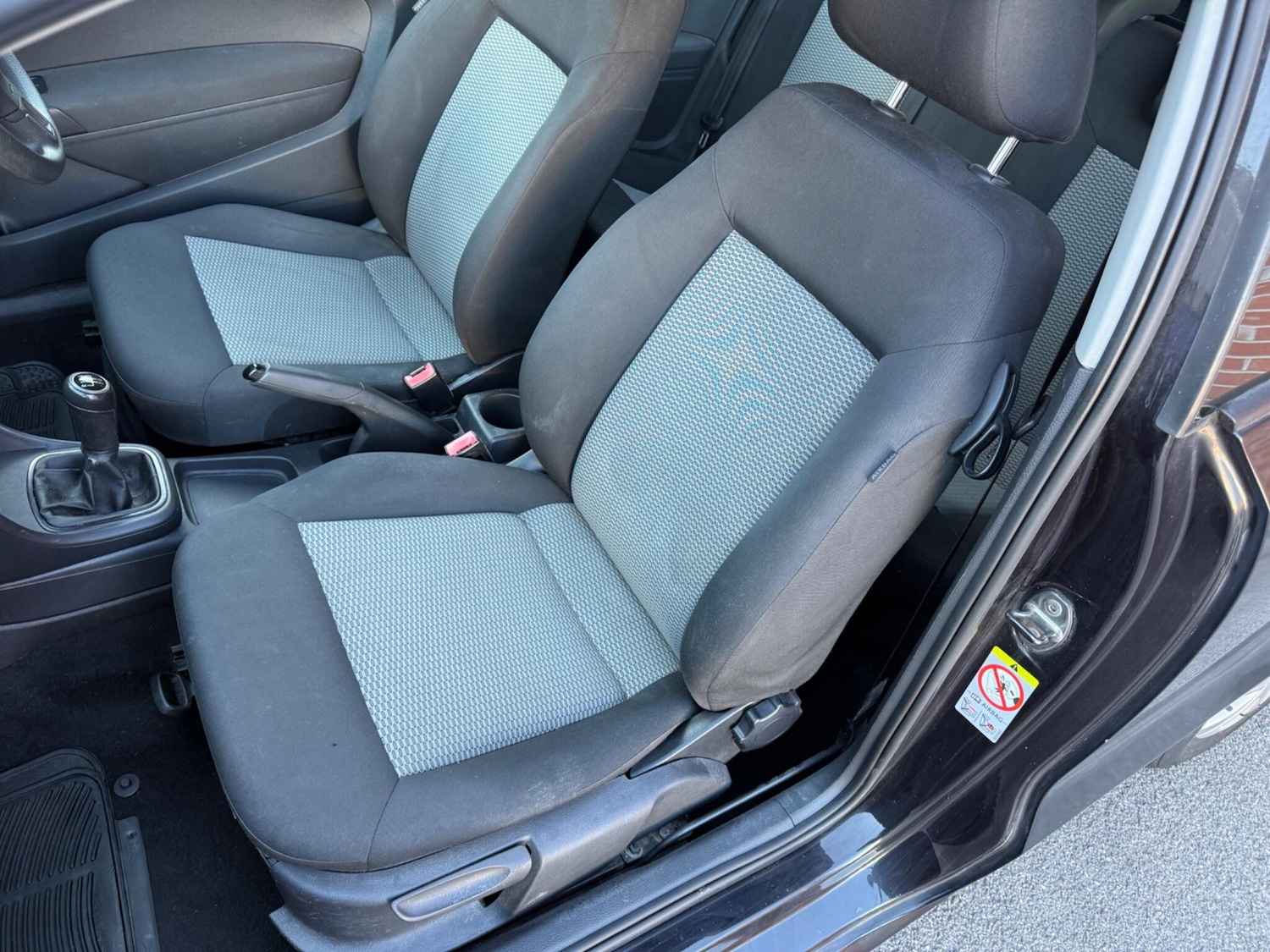 Used Volkswagen Polo 2010 for sale - 76995380: Photo 22