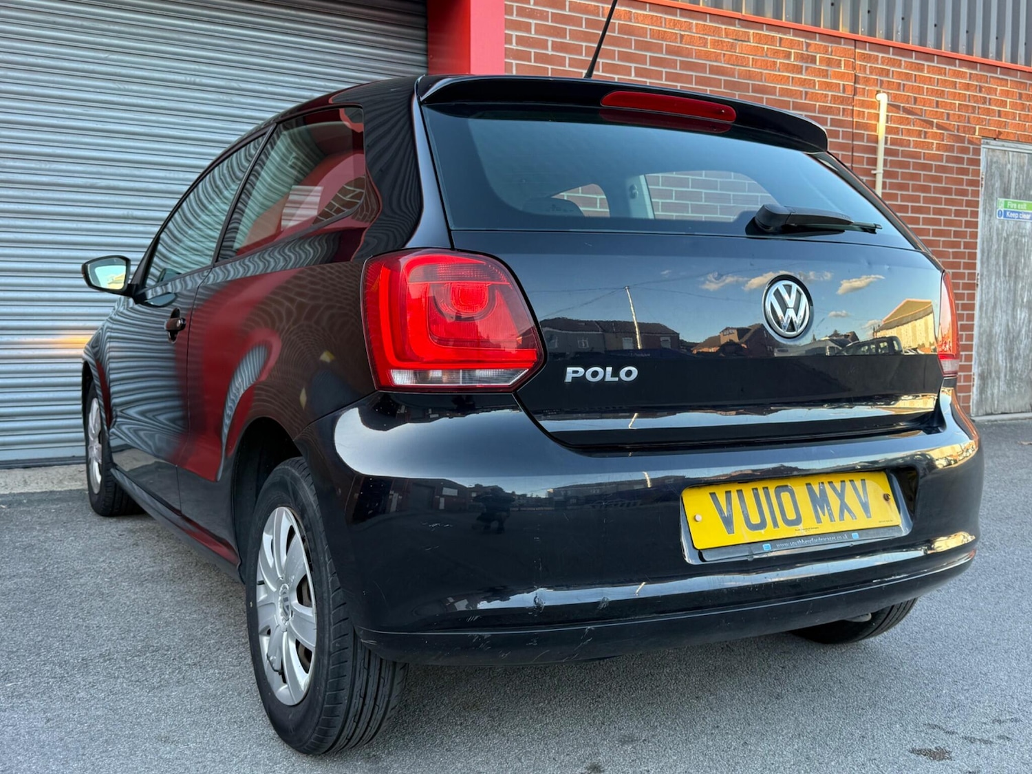 Used Volkswagen Polo 2010 for sale - 76995380: Photo 29