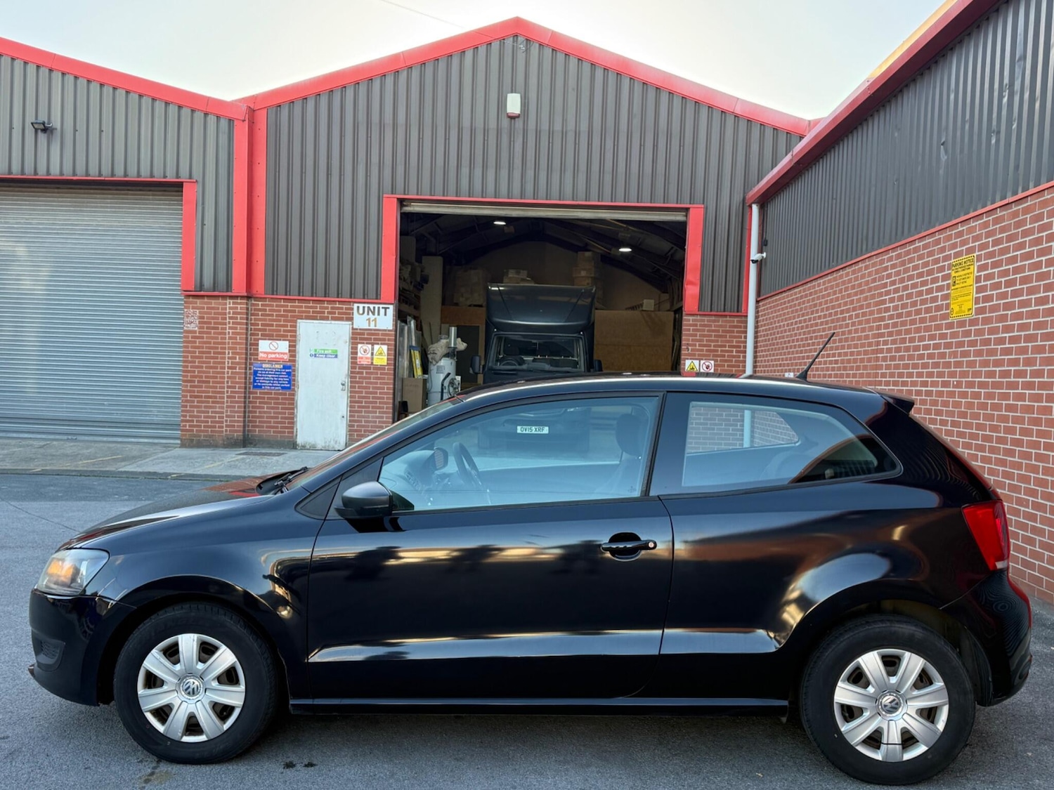 Used Volkswagen Polo 2010 for sale - 76995380: Photo 8