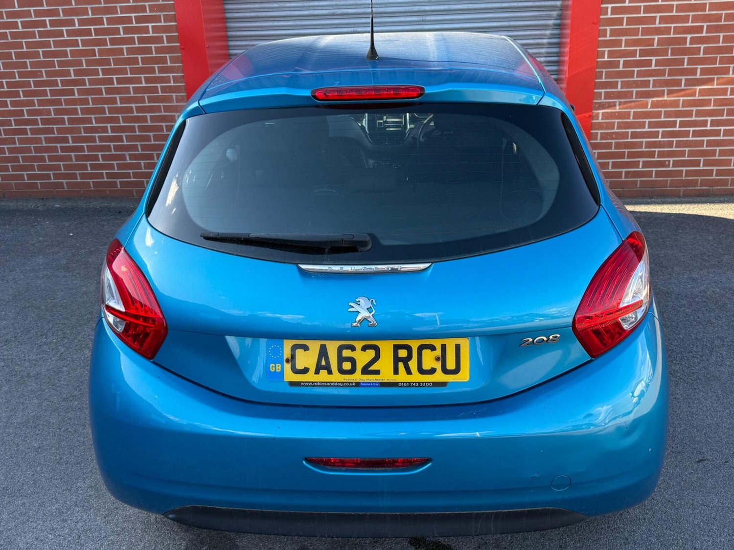 Vehicle 28