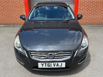 Used Volvo V60 2011 for sale - 78860165: Photo