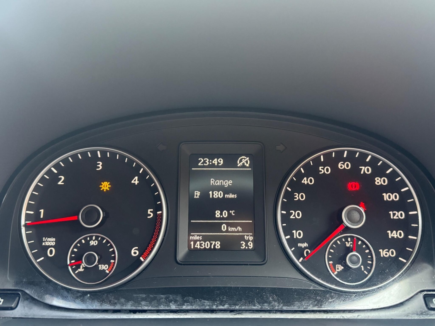 Used Volkswagen Touran 2011 for sale - 77396259: Photo 15