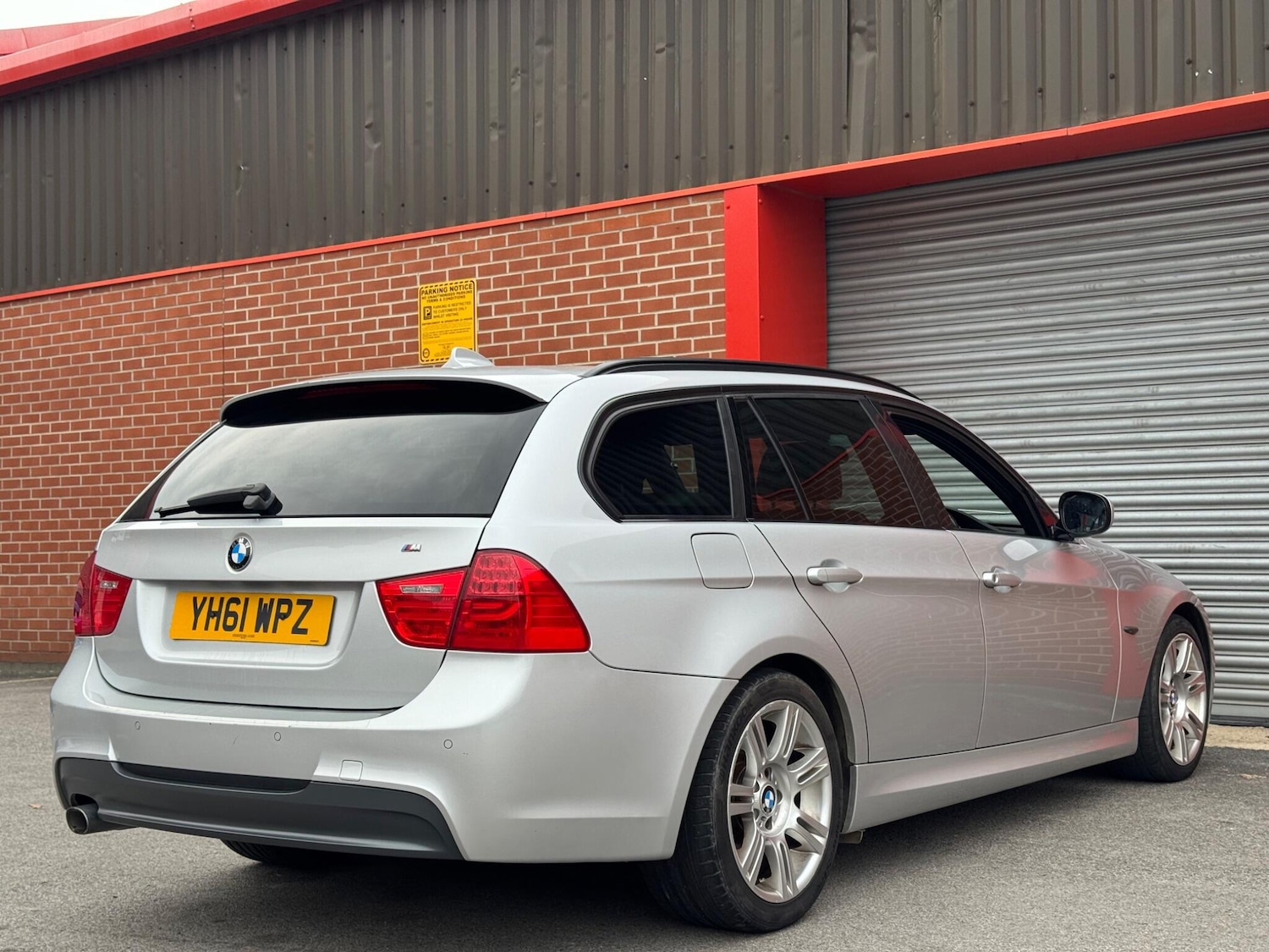 Used BMW 3 Series 2011 for sale - 76337859: Photo 28