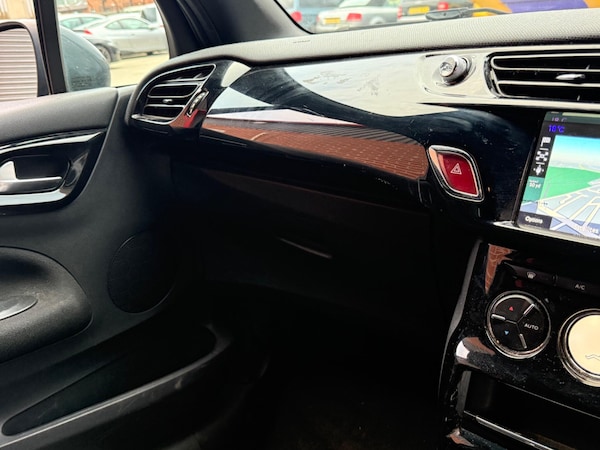 Used DS Automobiles DS 3 2015 for sale - 76251246: Photo 17