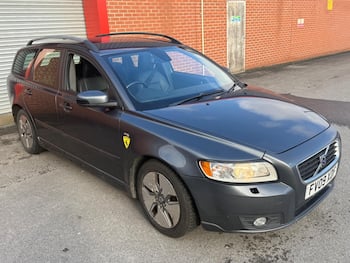 Used Volvo V50 2009 for sale - 79740839: Photo