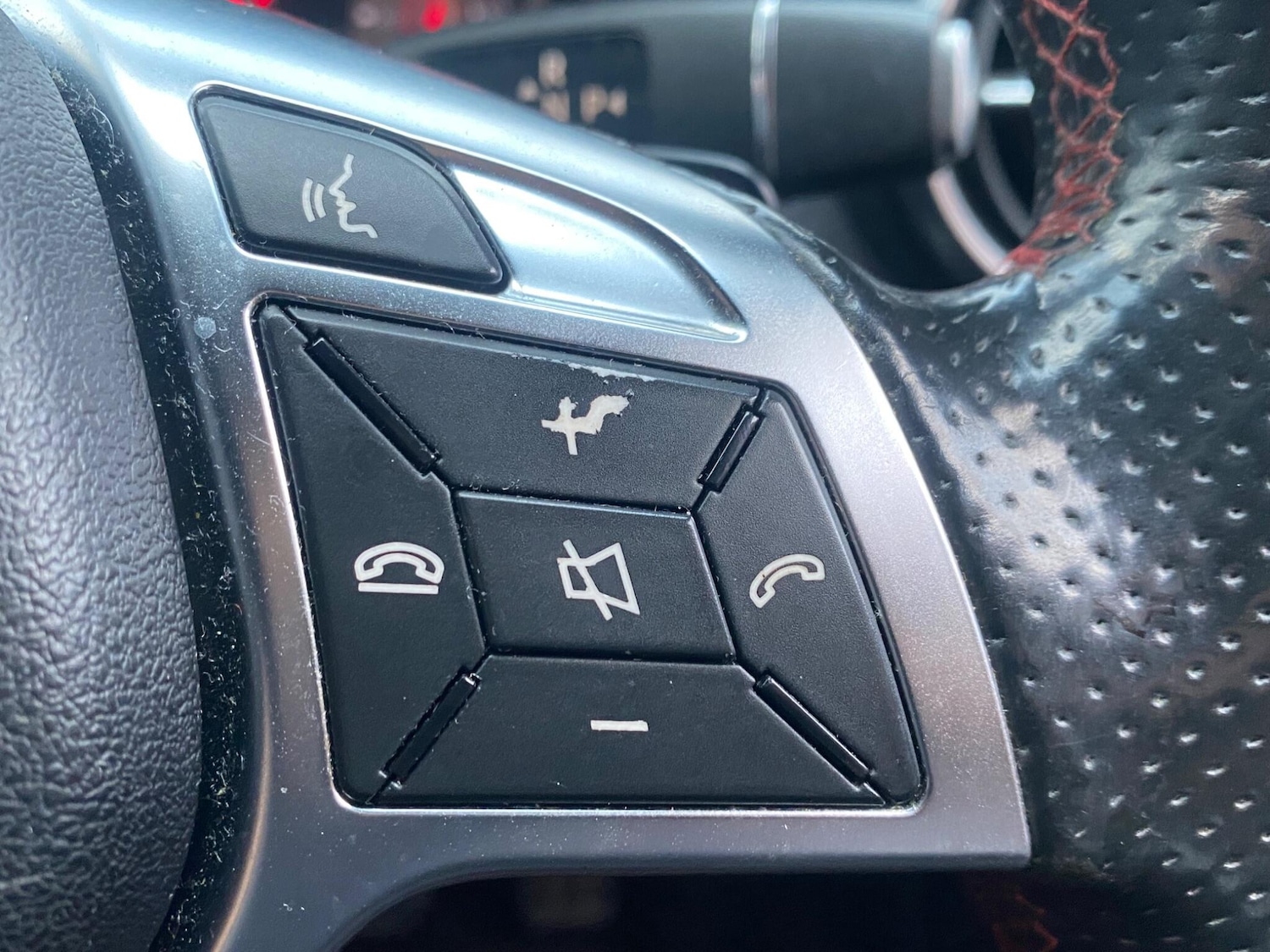 Used Mercedes-Benz A-Class 2015 for sale - 77052512: Photo 11