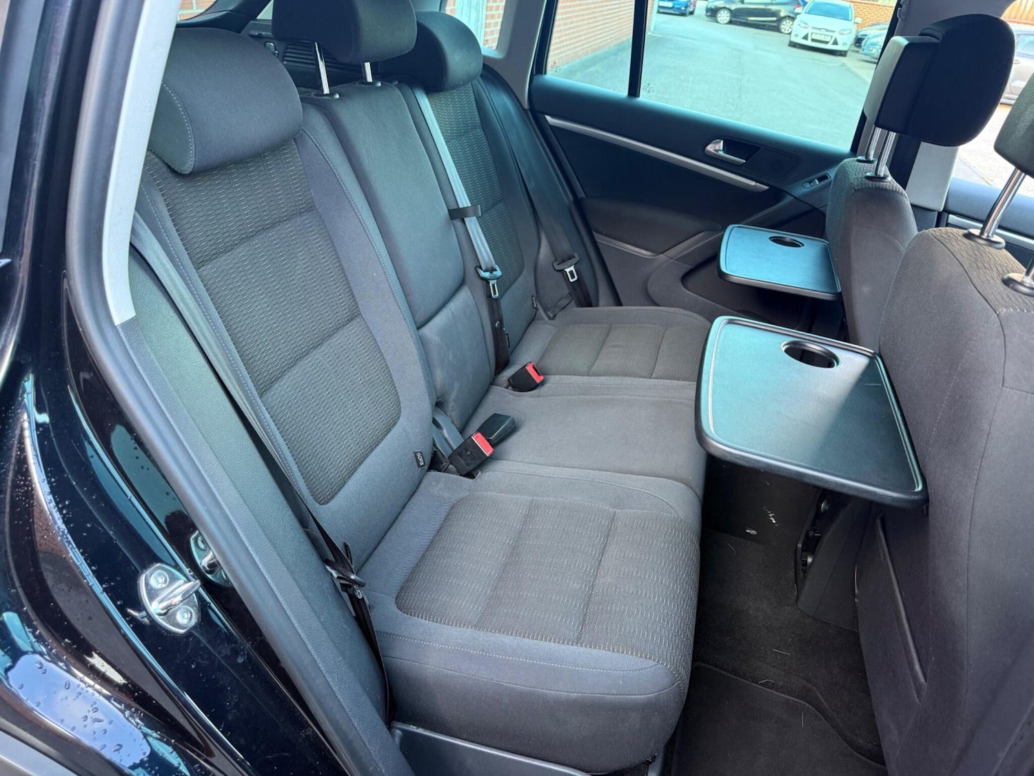 Used Volkswagen Tiguan 2011 for sale - 75981709: Photo 29