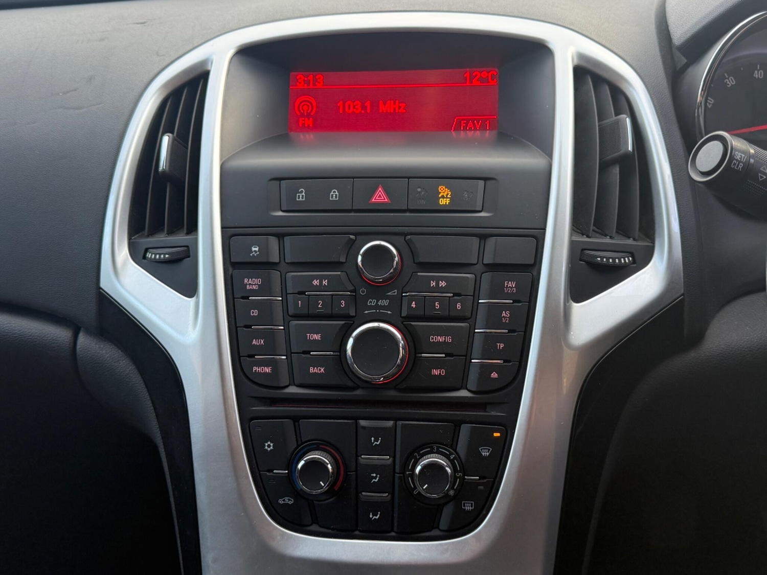 Used Vauxhall Astra 2012 for sale - 76446498: Photo 16