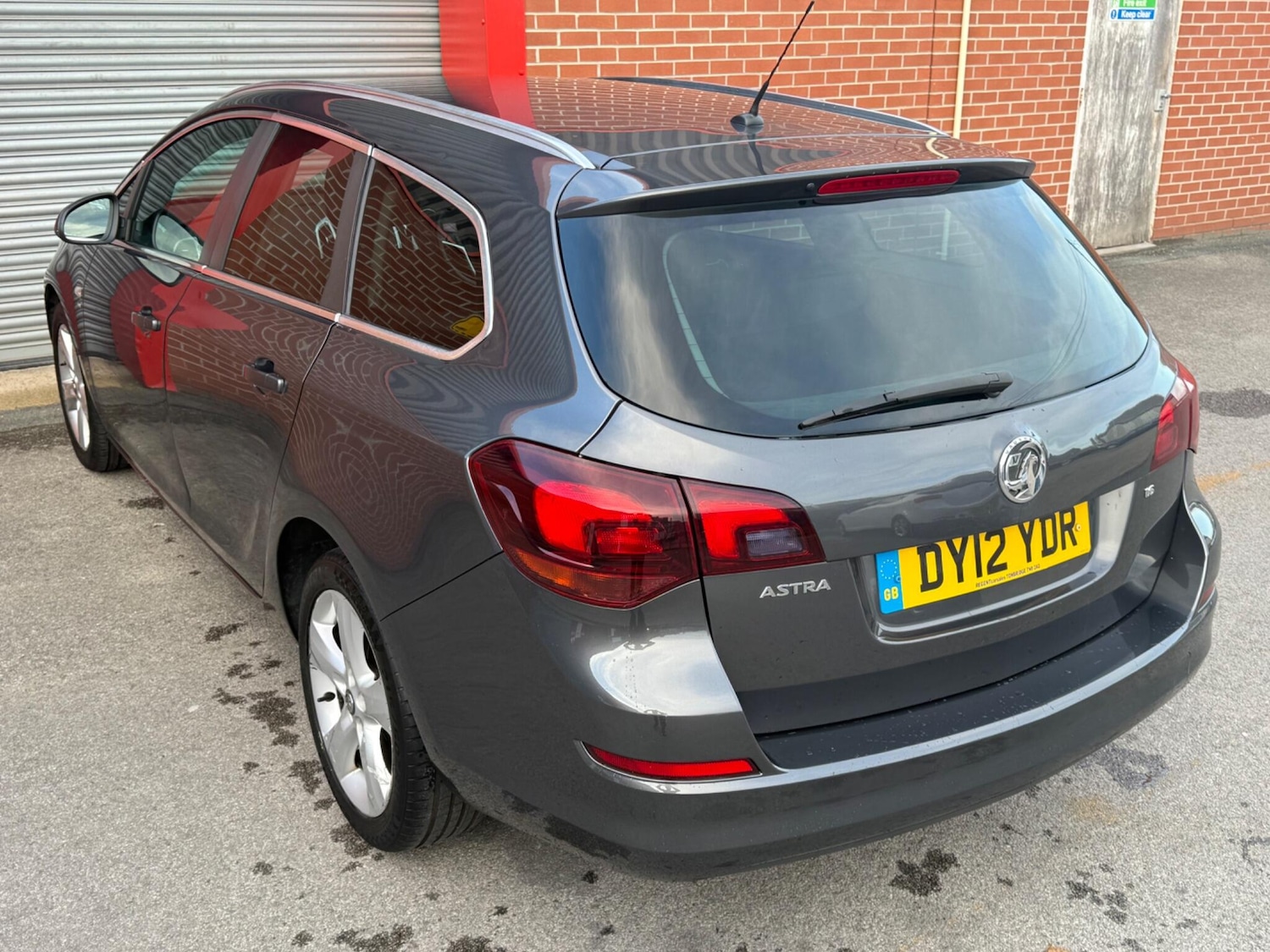Used Vauxhall Astra 2012 for sale - 76446498: Photo 32
