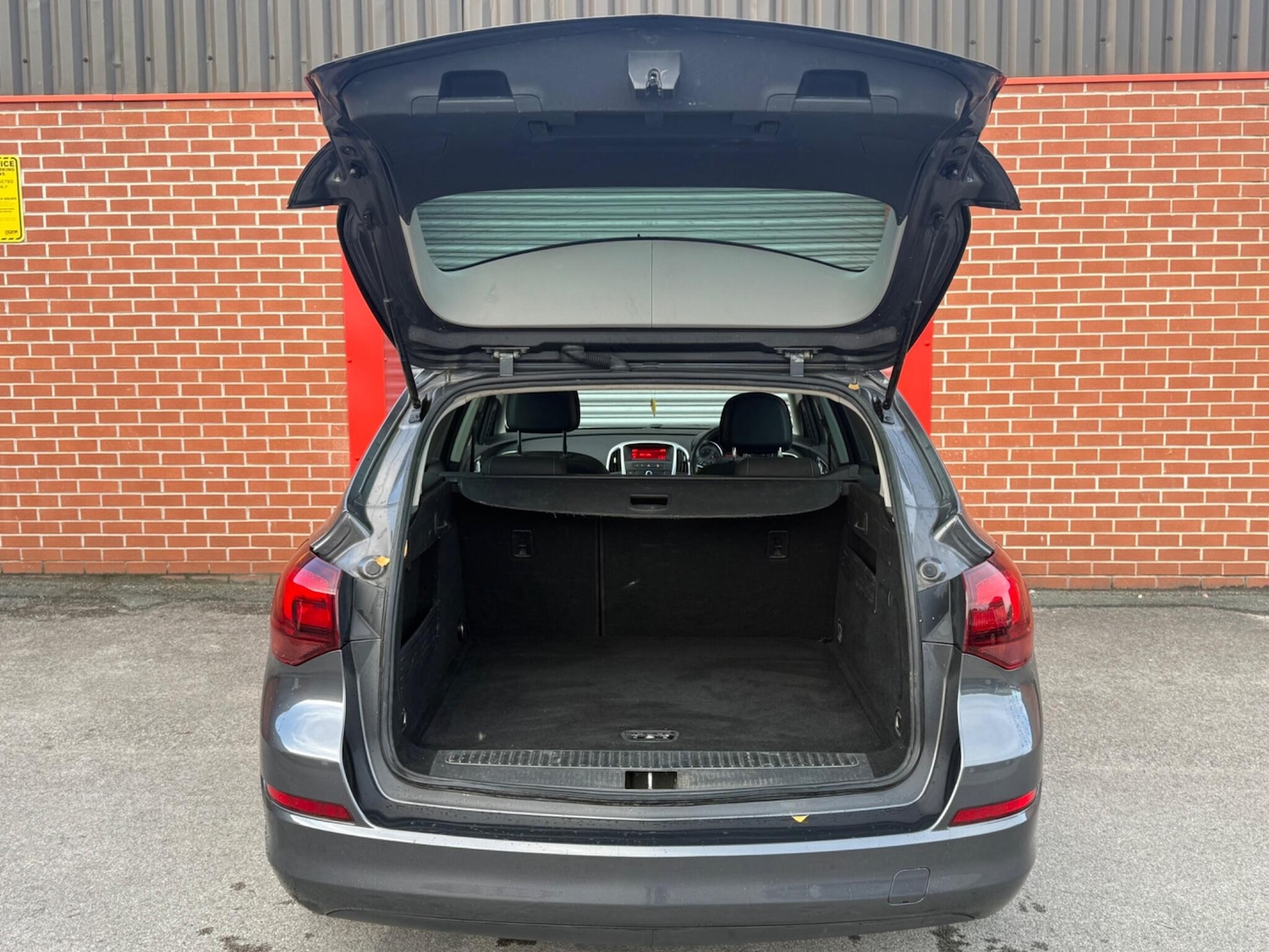 Used Vauxhall Astra 2012 for sale - 76446498: Photo 35