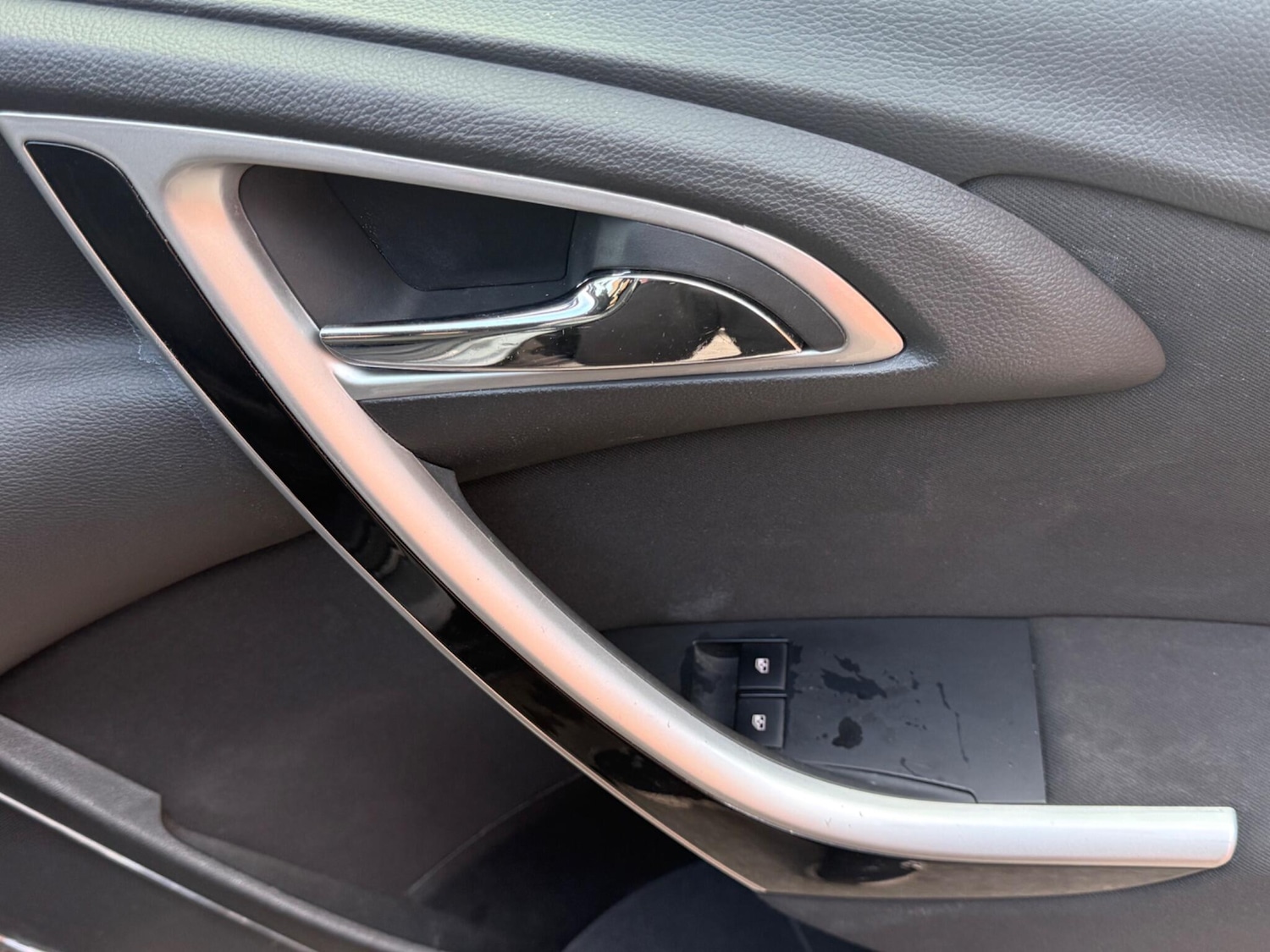 Used Vauxhall Astra 2012 for sale - 76446498: Photo 9