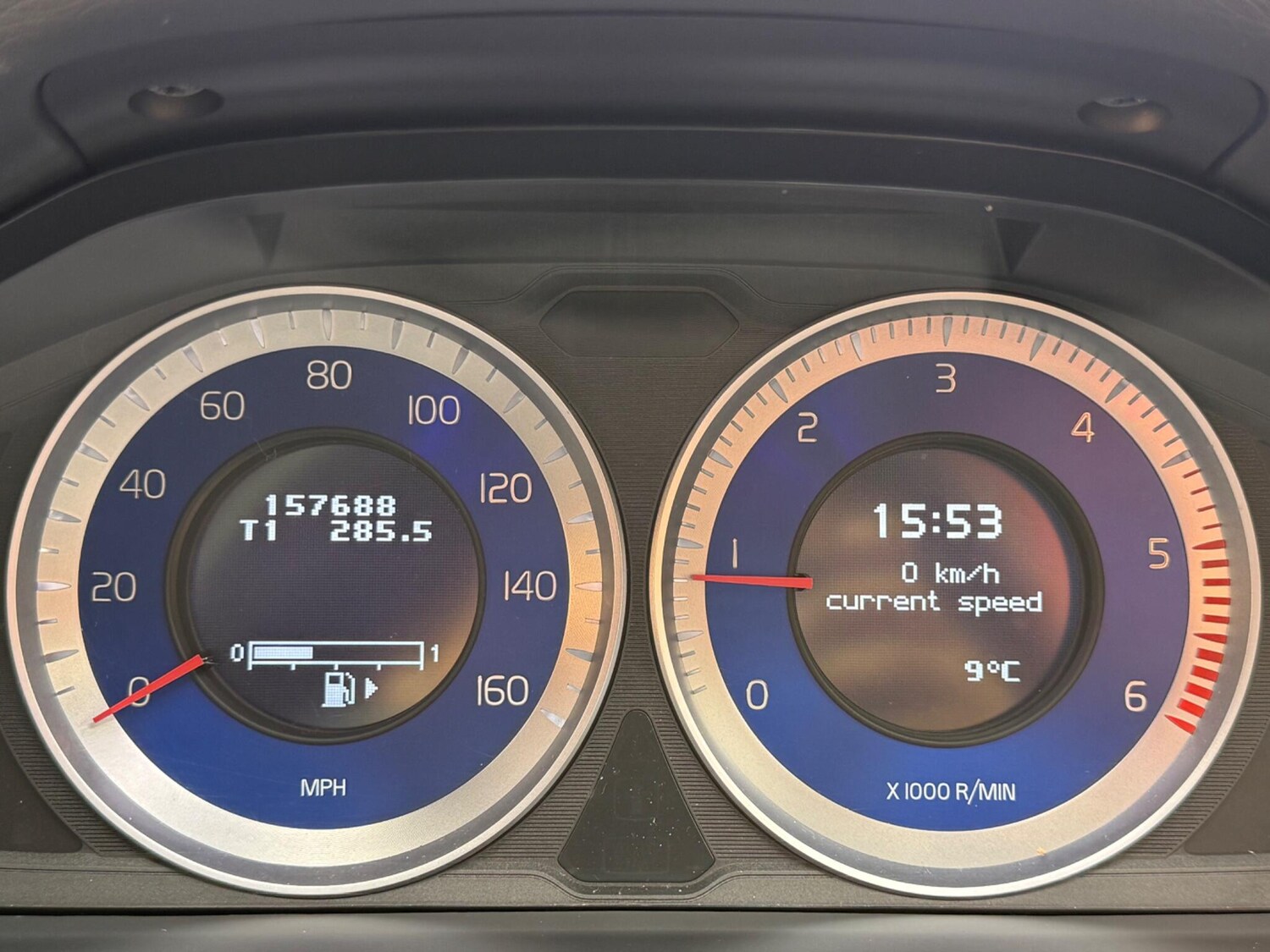 Used Volvo V60 2012 for sale - 77909335: Photo 15