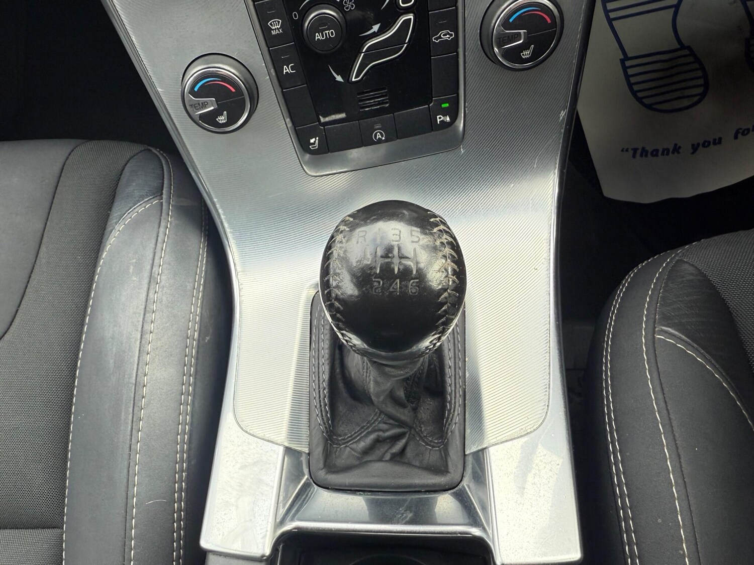 Used Volvo V60 2012 for sale - 77909335: Photo 19