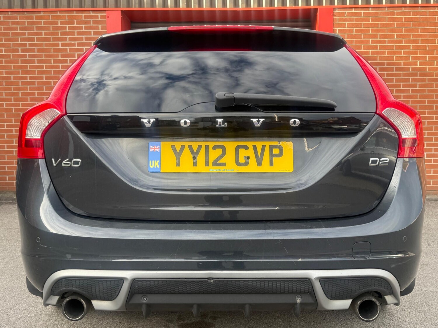 Used Volvo V60 2012 for sale - 77909335: Photo 32